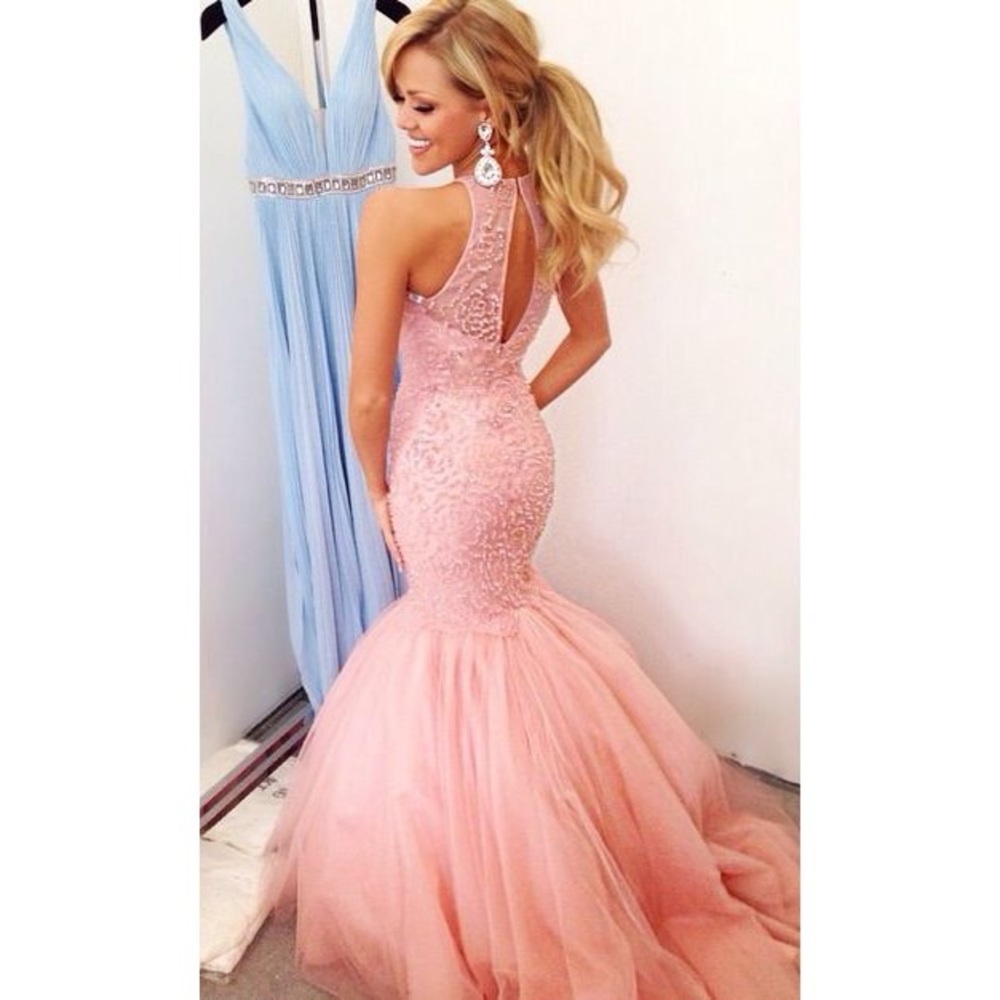 SOLD————Sherri Hill 32095 Dress🛍